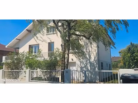 maison familiale  185 m² avec t2  indépendant  quartier recherché  calme et proche de tout