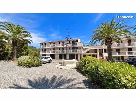 studio 1 pièce 23 m²