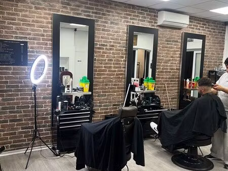 barber shop à fréjus