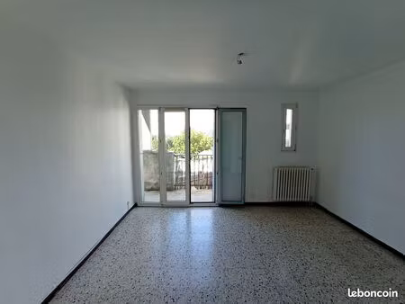 t3 lumineux 62 m² – 2 balcons – résidence sécurisée – lumineux – aix-en-provence