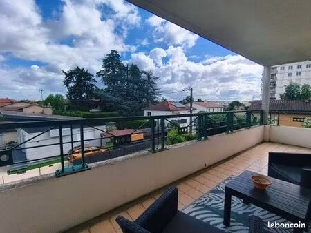 appartement 3 pièces 66 m²