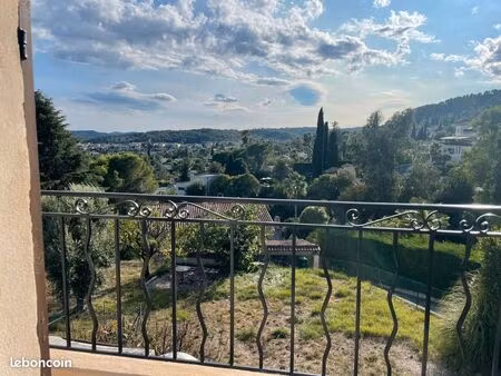 haut de villa rénové 62 m2 st paul avec 500 m2 de terrain