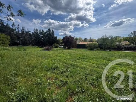 terrain 1 500 m² saint maximin la sainte baume