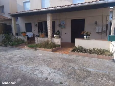 belle maison avec jardin au calme