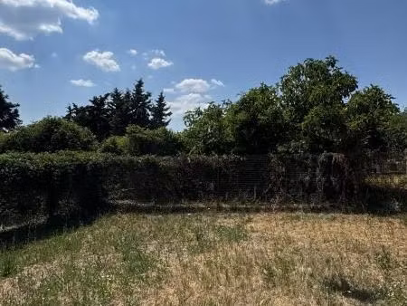 terrain 1 000 m² lorgues