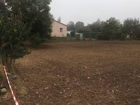 terrain 1115 m2 proche centre ville vichy