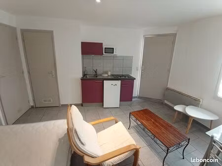 studio meublé à gréoux les bains
