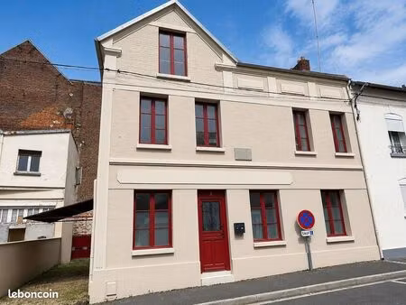 maison de ville 6 pièces 144 m²