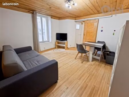 immeuble 3 pièces 67 m²