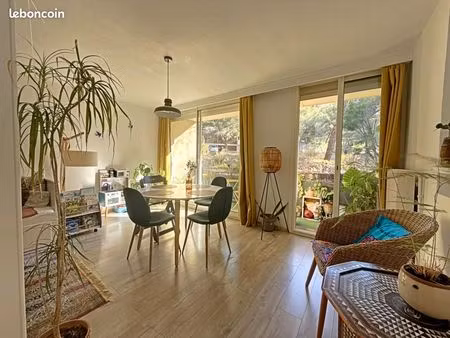 appartement 3 pièces 76 m²