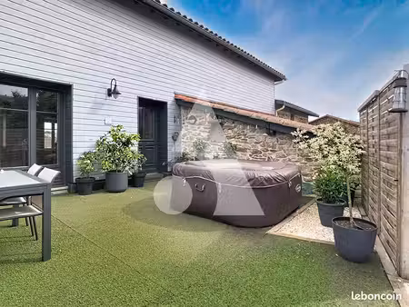 maison de village 5 pièces 146 m²