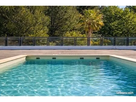 t4 - piscine - garage double