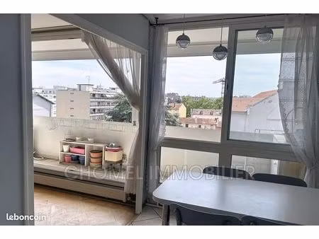 appartement 5 pièces 97 m²