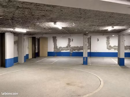 entrepôt 375 m² paris 08