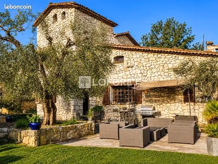 maison 5 pièces 142 m²