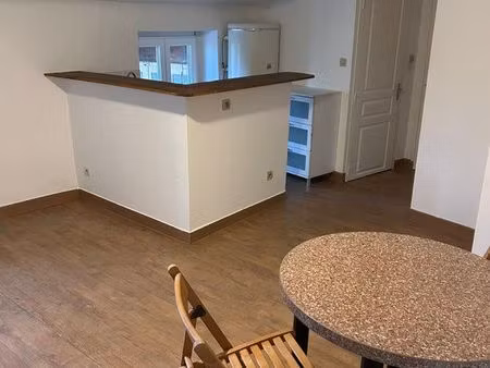 studio meublé 27m2