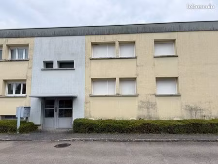appartement rénové à louer
