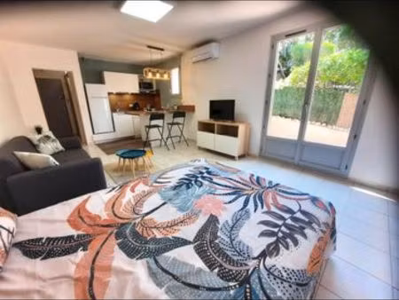 appartement carqueiranne avec terrasse