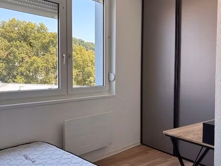studio meublé