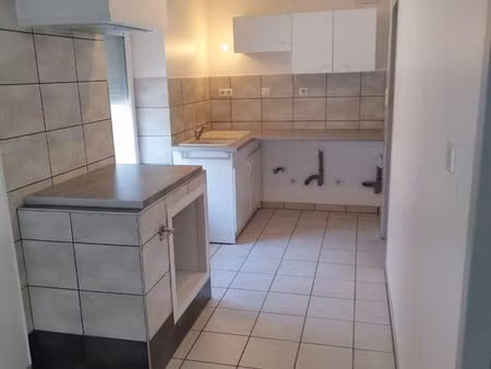 loue f2 à remiremont