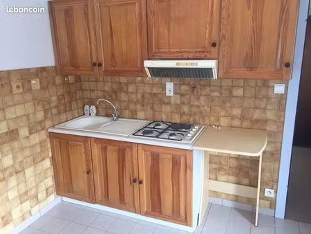 appartement f2 rdc avec garage