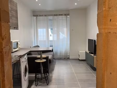 studio meublée
