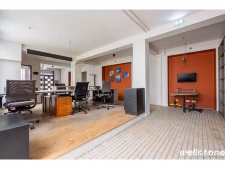 bureau 118 m²