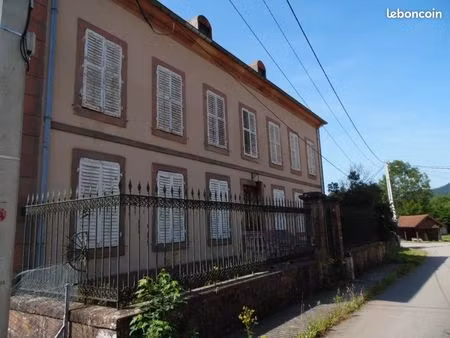 maison 10 pièces 255 m²