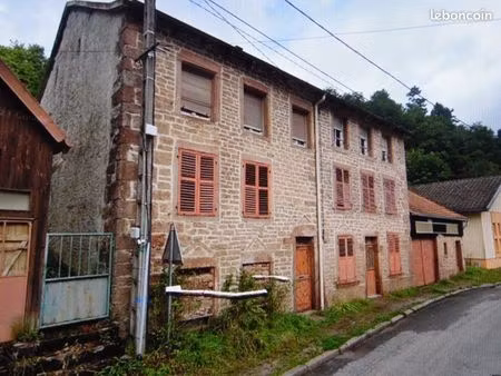 maison 11 pièces 104 m²