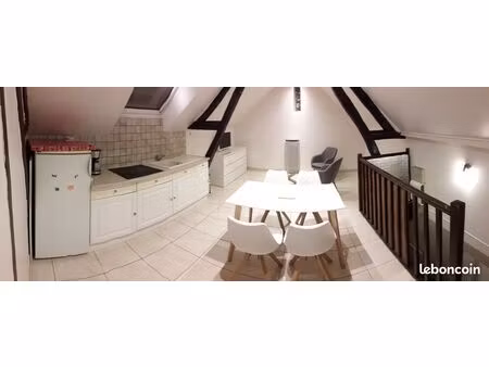 sens f2 meublé