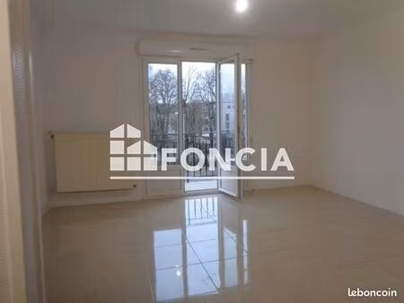 appartement 3 pièces 63 m²
