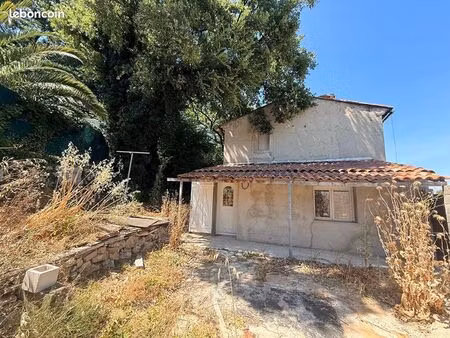 maison 5 pièces 112 m²