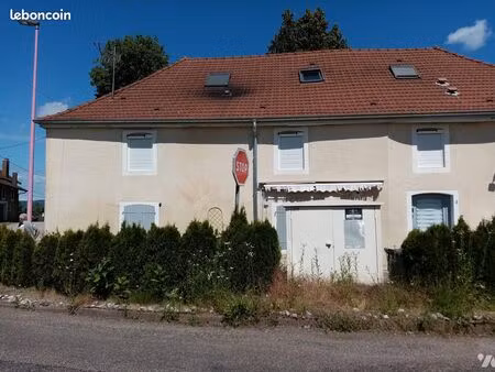 appartement 3 pièces 79 m²