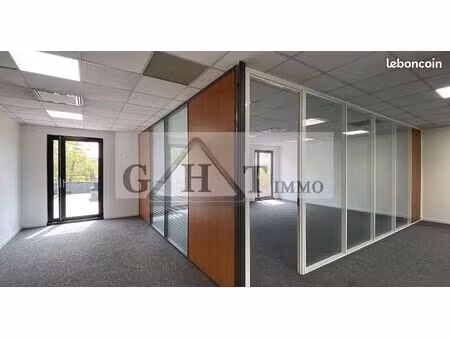 bureau 106 m²
