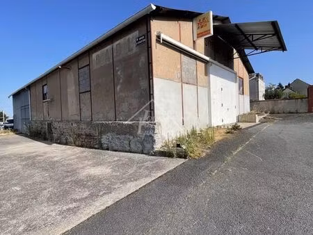 entrepôt 305 m² cérilly