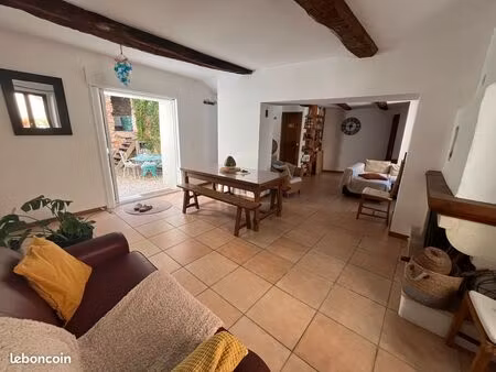 maison de village