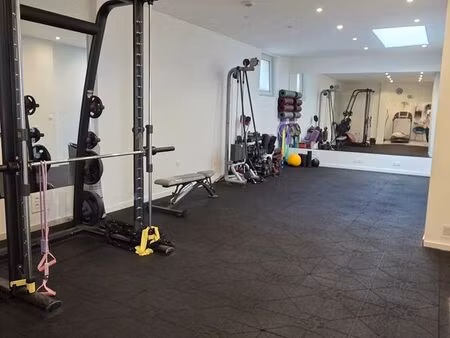 studio de coaching privé clé en main – bail + matériel – paris 19