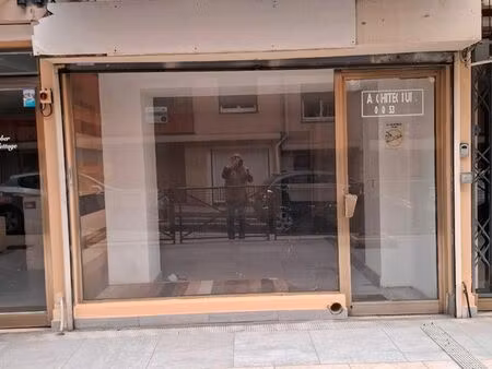 local 25 m2 centre ville