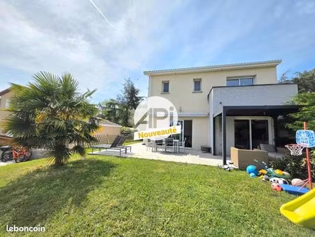 maison 4 pièces 96 m²
