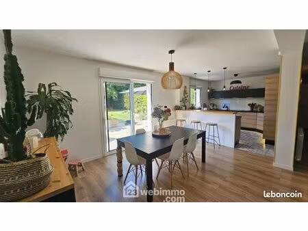 maison 6 pièces 134 m²