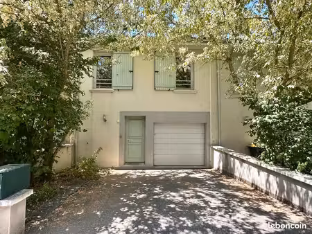maison de ville 5 pièces 100 m²