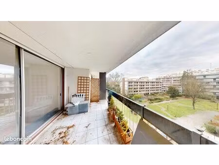 appartement 2 pièces 69 m²