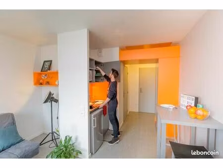 studio 1 pièce 18 m²