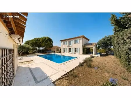 maison 5 pièces 140 m²