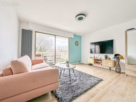 studio 28 m² terrasse antony 92160 rue des morteaux