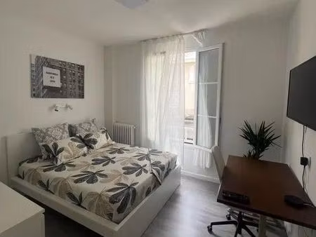 studio 1 pièce 20 m²