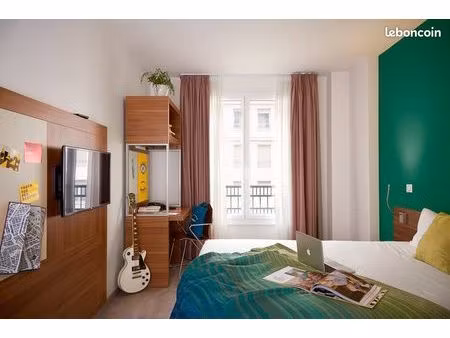 chambre 1 pièce 18 m²