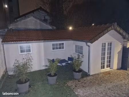 studio meublé neuf