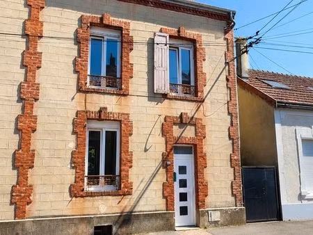 maison 4 pièces 79 m²