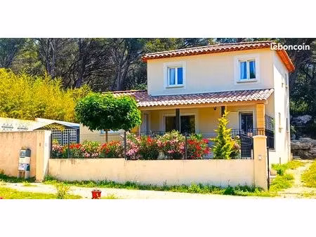 maison - 5 pièces - 95m2